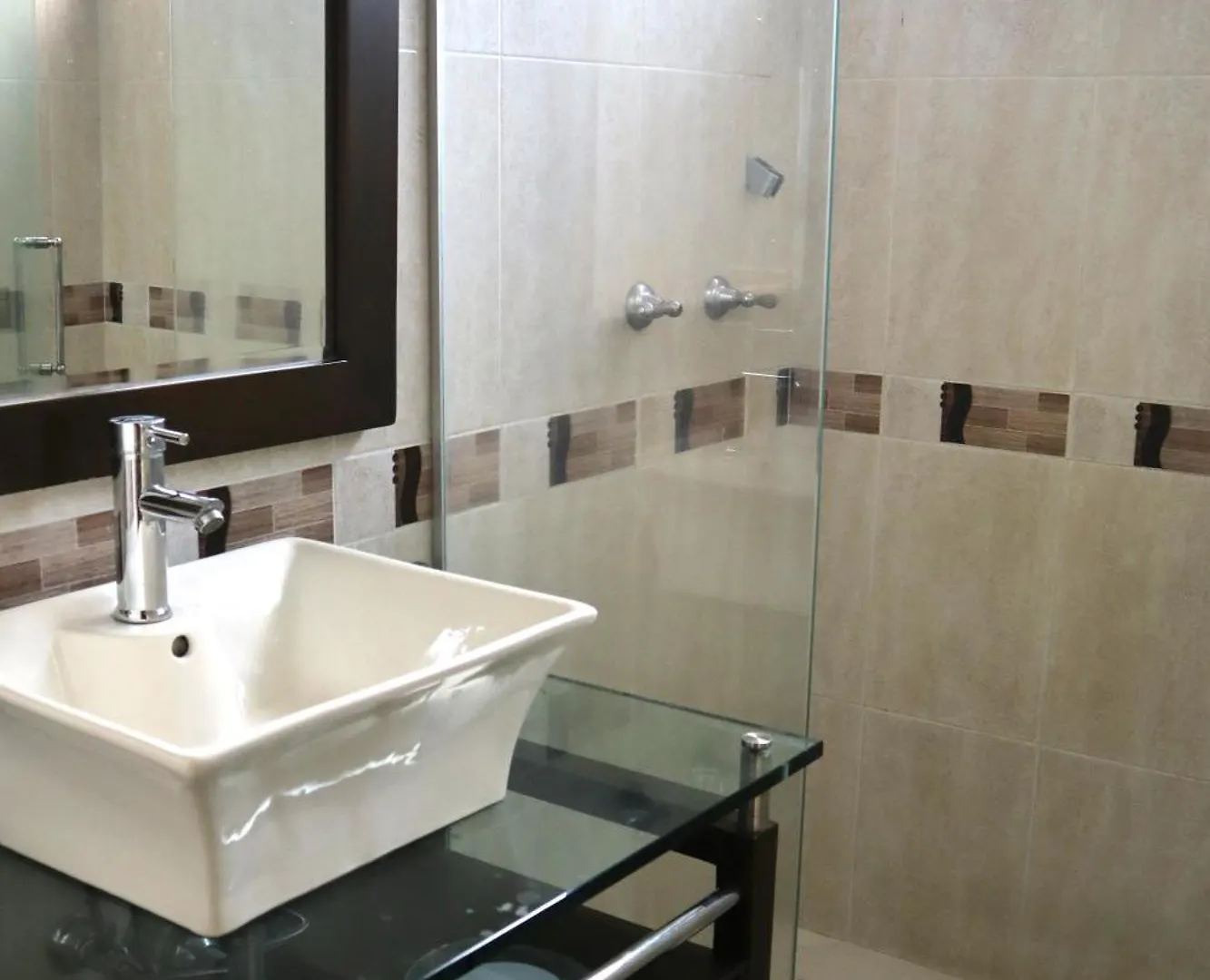 Apartment Lujoso Apartamento En El Poblado De 300 Metros Medellin Colombia